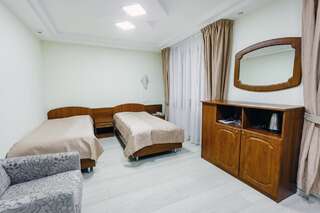 Санаторий Санаторий Озёрный Озеры Улучшенный двухместный номер с 1 кроватью или 2 отдельными кроватями-2
